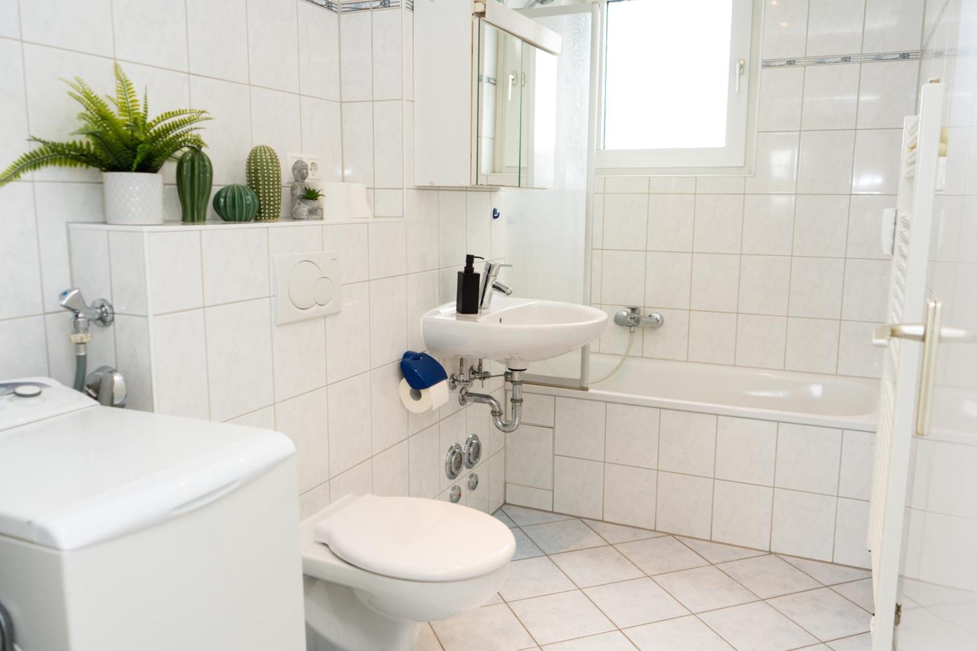 Unique - 2 Bedrooms - Balcony - Kitchen * Bremen